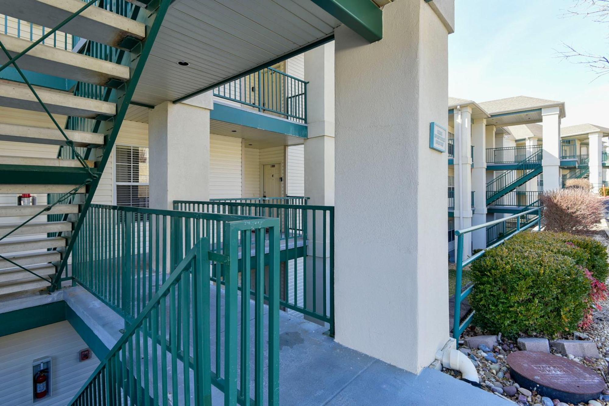 Gorgeous Condos At Thousand Hills - Heart Of Branson - Spacious And Affordable Room photo